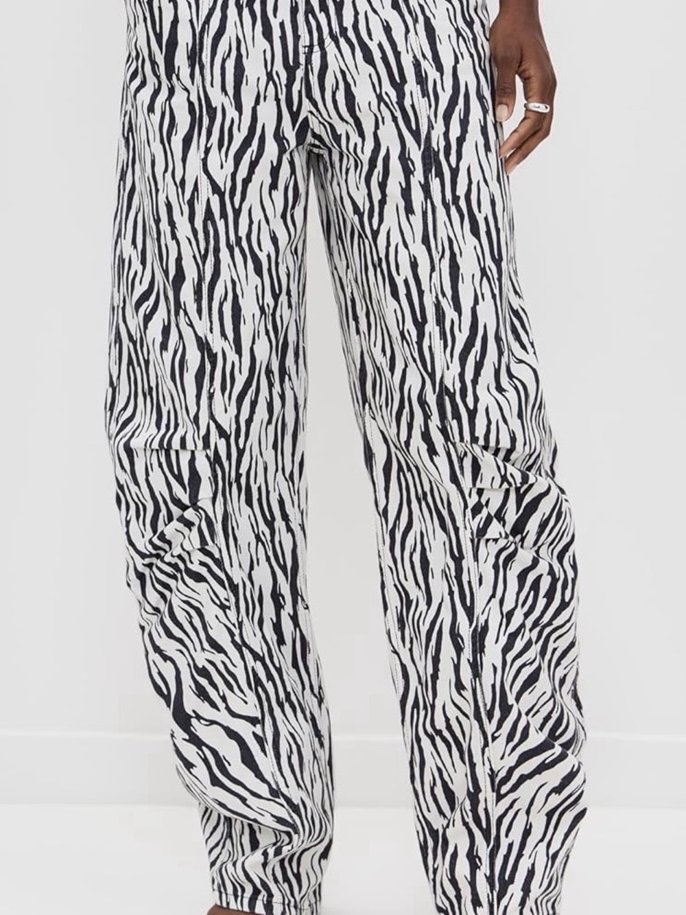 NWT. Zebra-Pattern Wide Leg Pants in Black & White size 42 US 12